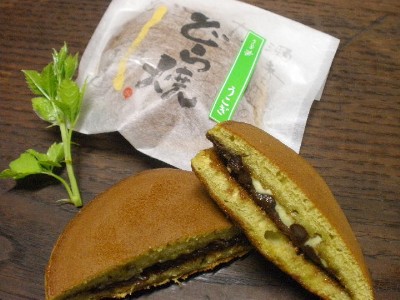 うこぎバターどら焼き(1個)