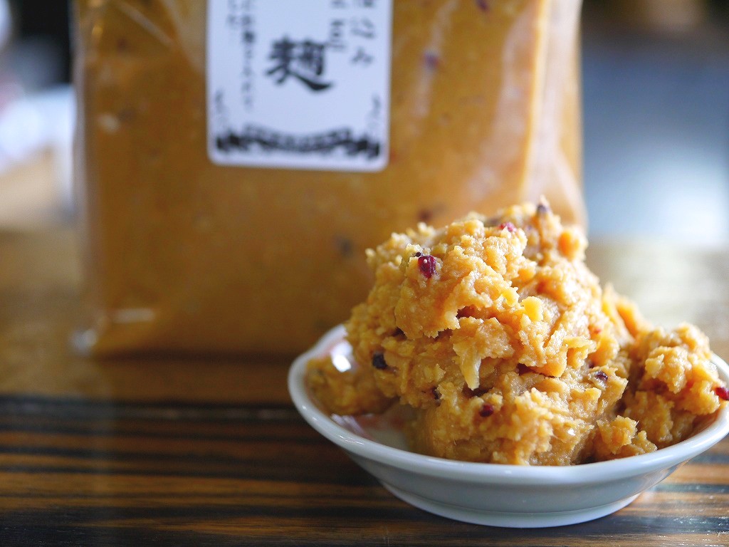 紅麹味噌(900gガセット袋)