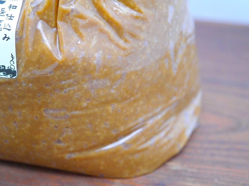 浮麹味噌(4kg)小分け1kgポリ樽付き