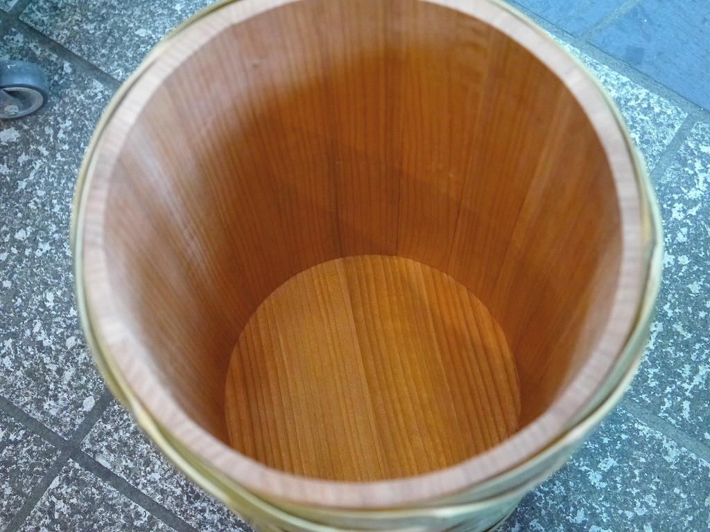 昭和本樽 昔の味噌杉桶 No.30(柿渋仕上げ)