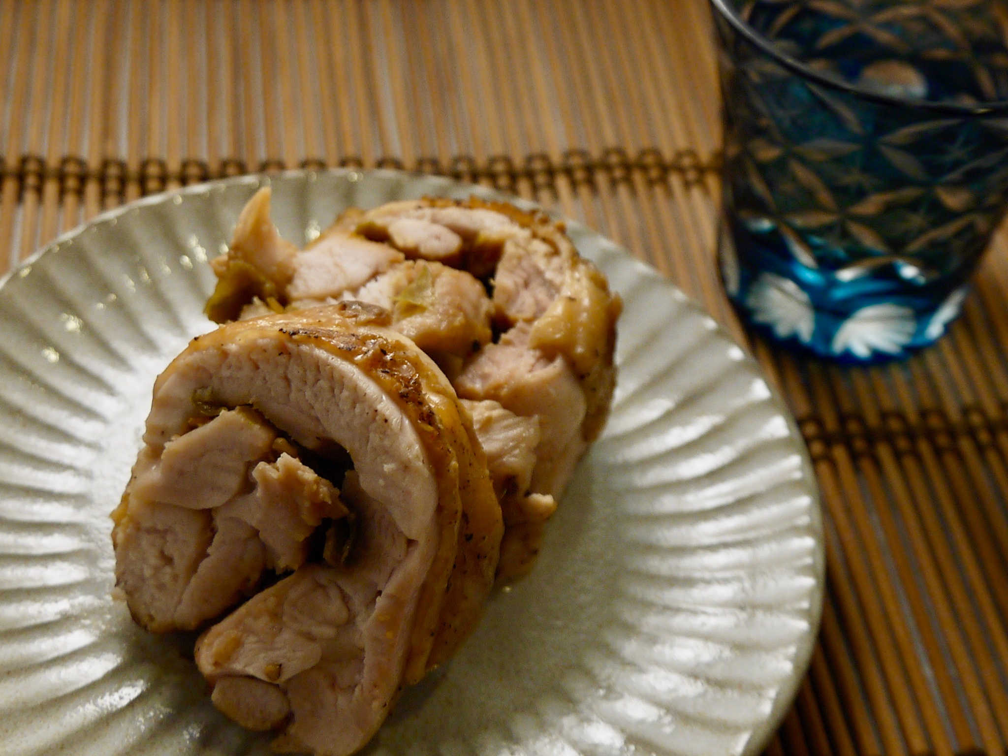 鶏もも肉の熟唐みそ巻き