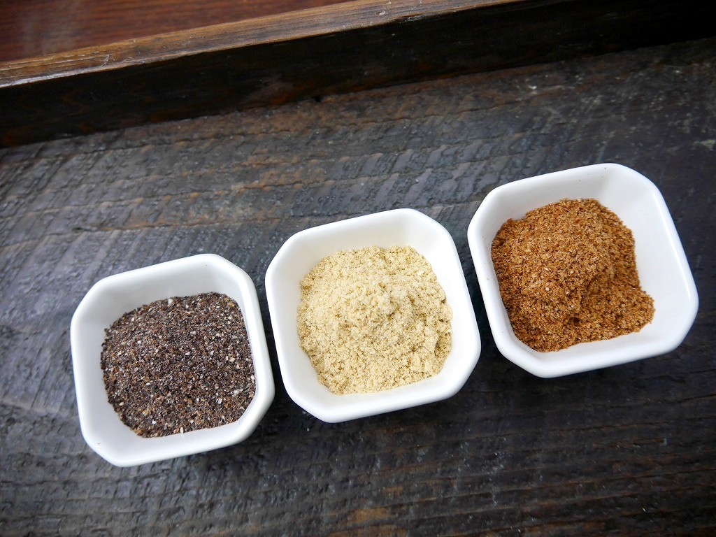 自社精米 無農薬 白糠 米糠(900g)