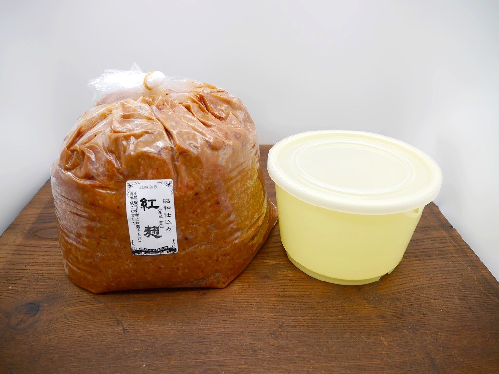 紅麹味噌（4kg）小分け1kgポリ樽付き