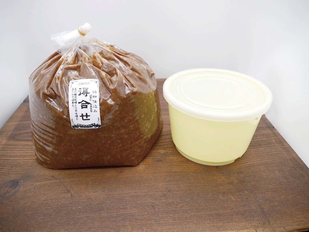 得合せ味噌（4kg）小分け1kgポリ樽付き