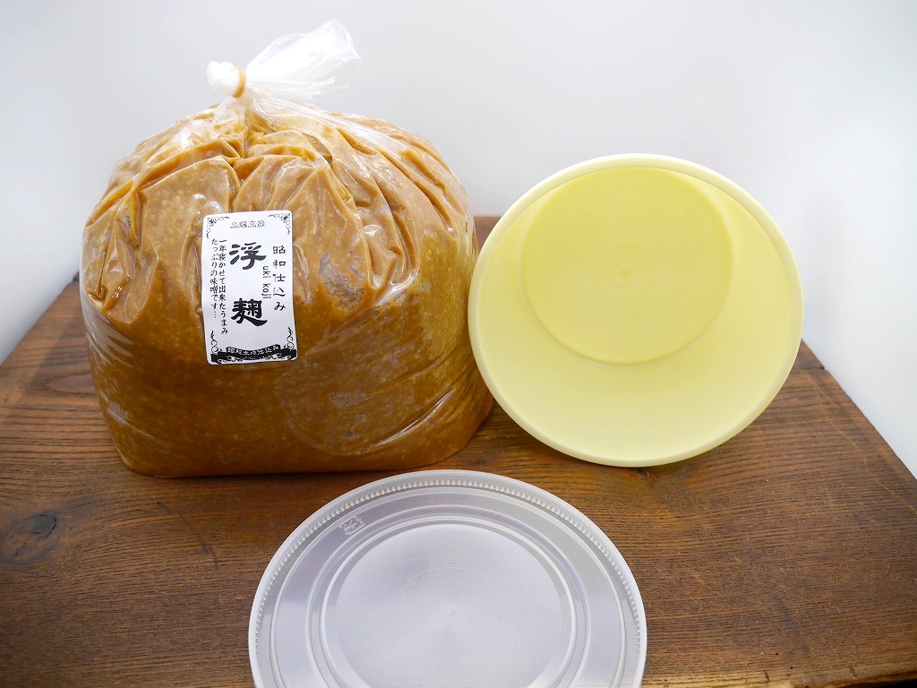 浮麹味噌(4kg)小分け1kgポリ樽付き