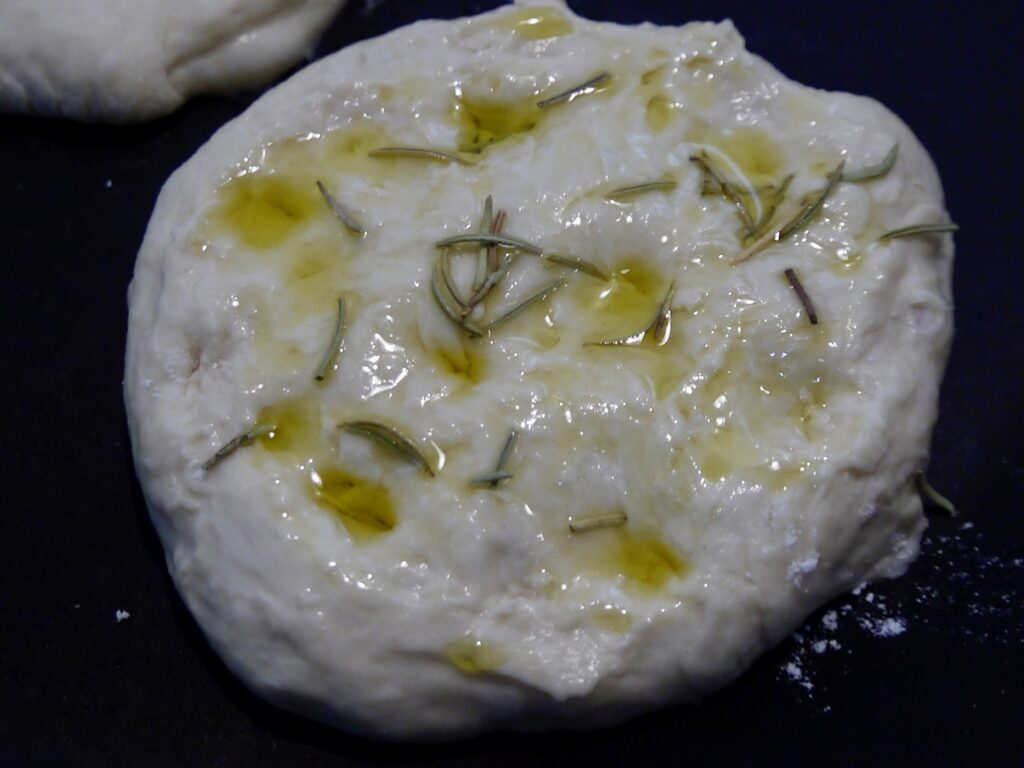 フライパンで焼く米麹フォカッチャ