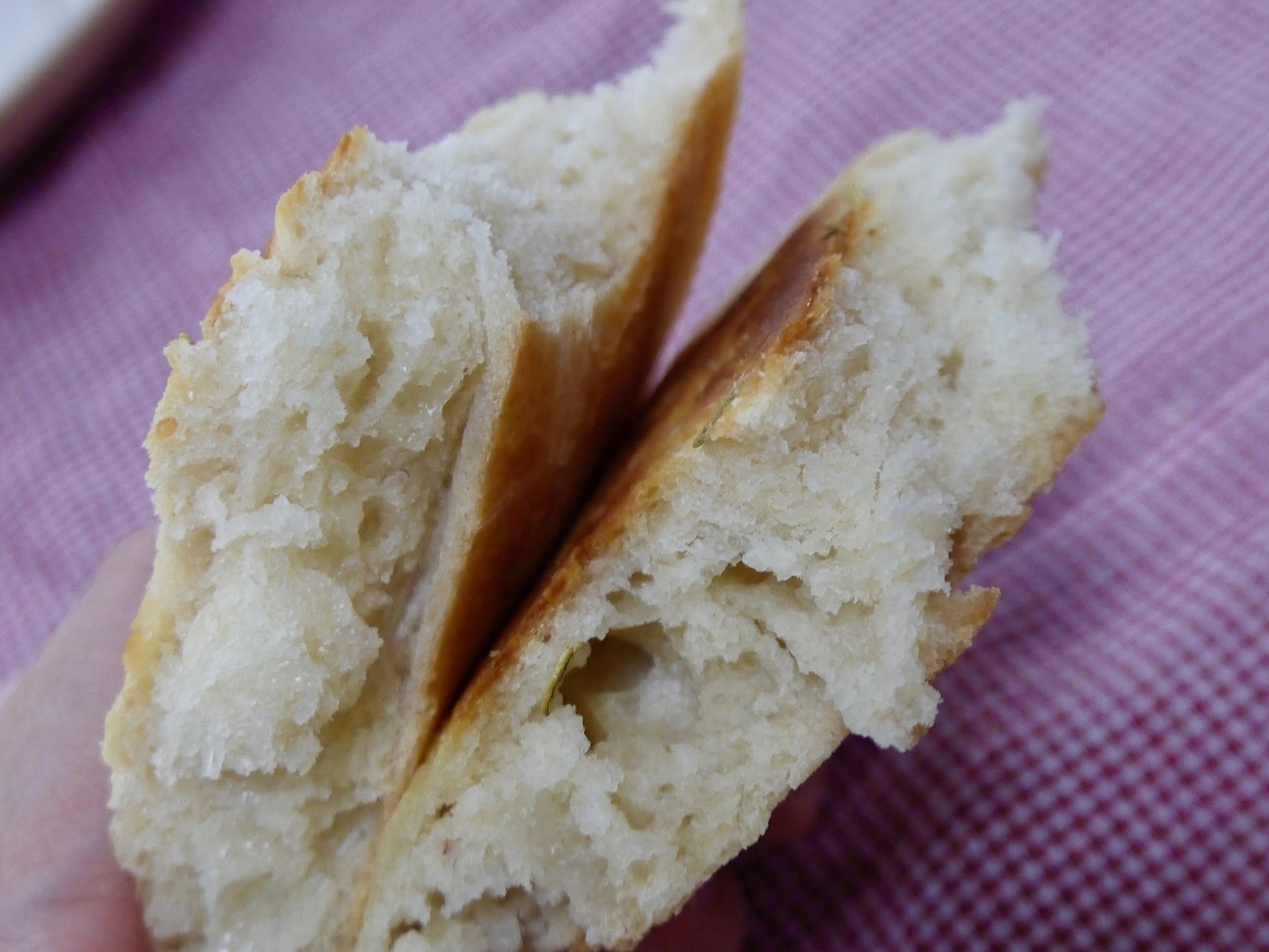 フライパンで焼く米麹フォカッチャ